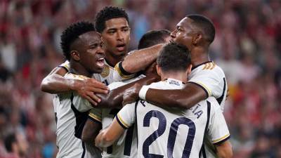 Real Madrid inició la temporada de la Liga de España con triunfo de 2-0 ante el Athletic Club.