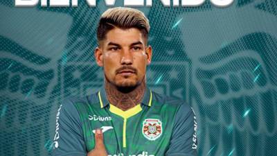 Marathón anunció el fichaje de Royón en sus redes sociales.