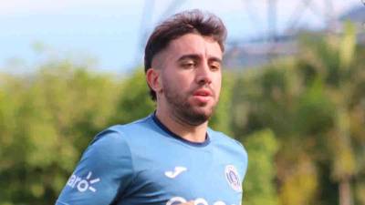 Auzmendi lanza advertencia previo al clásico Motagua-Olimpia