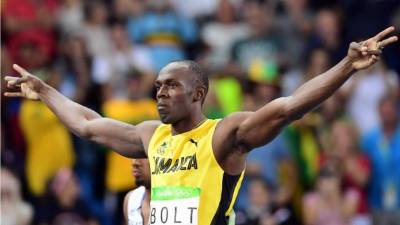 El hombre más rápido de la historia pisará el tartán de Río de Janeiro y será la última vez que corra en pisos olímpicos ya que, Usain Bolt, ha dicho que estos son sus últimos Juegos. Conoce más del velocista jamaicano.