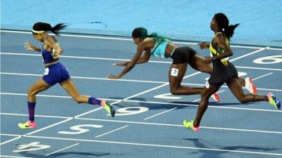 Así ganó la prueba de 400 metros la bahamesa Shaunae Miller. Foto EFE