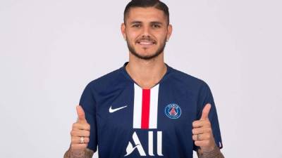 Mauro Icardi llega al PSG y se une al temible ataque del club francés.