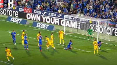 Choco Lozano lamentó la falla en la última jugada del partido.