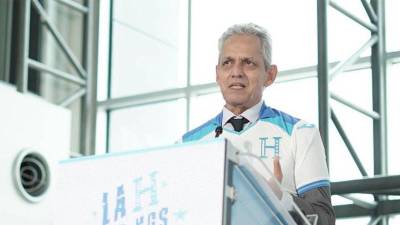 Reinaldo Rueda debutará como DT de Honduras.