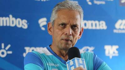 Reinaldo Rueda atendió a la prensa deportiva.