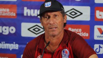 Troglio es consciente que Olimpia está contra las cuerdas en la Copa Centroamericana.