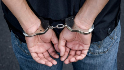 Este individuo es investigado por el delito de homicidio por parte de las autoridades.