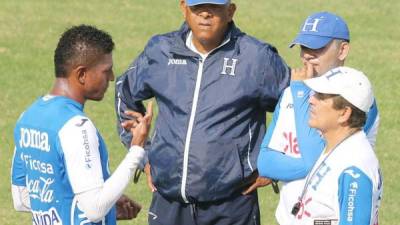 Carlo Costly y Jorge Luis Pinto tuvieron varios enfrentamientos en la selección de Honduras.