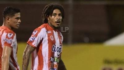 Henry Figueroa hizo su debut con la camiseta del Vida.