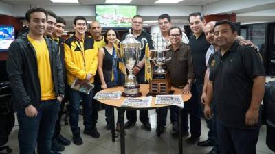 La sala de redacción de Diario LA PRENSA tuvo la visita especial del Real España.