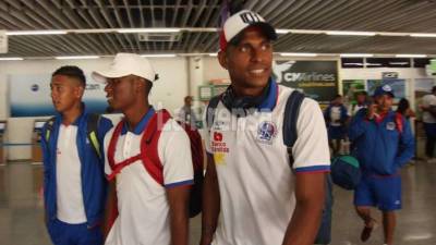 Costly encabezó la plantilla del Olimpia a su llegada a Roatán.