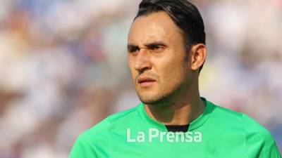 (FILES) In this file photo taken on March 24, 2017 Costa Rica's goalkeeper Keylor Navas is seen during their 2018 FIFA World Cup qualifier football match against Mexico in Mexico City. / AFP PHOTO / RONALDO SCHEMIDT