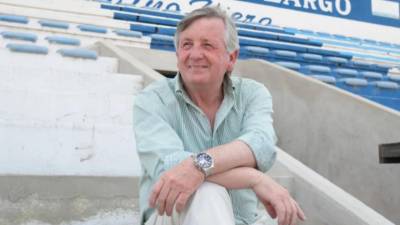 Ernesto Dehl es el presidente del Cerro Largo de Uruguay.