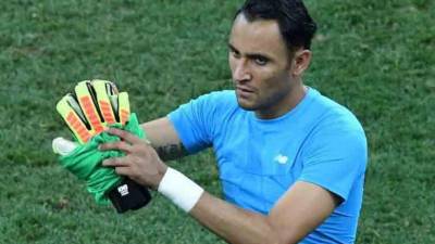 Costa Rica's goalkeeper Keylor Navas reacts after a draw in the Russia 2018 World Cup Group E football match between Switzerland and Costa Rica at the Nizhny Novgorod Stadium in Nizhny Novgorod on June 27, 2018. / AFP PHOTO / Dimitar DILKOFF / RESTRICTED TO EDITORIAL USE - NO MOBILE PUSH ALERTS/DOWNLOADS