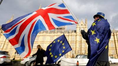 Manifestantes británicos se manifestaron contra el Brexit frente a la sede de la Unión Europea./AFP.