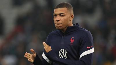 Kylian Mbappé tiene contrato con el PSG hasta junio del presente año