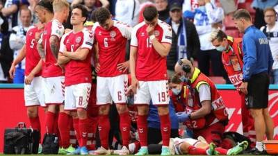 El incidente mantuvo durante 20 minutos a los cuerpos médicos atendiendo al hombre del Inter de Milan.