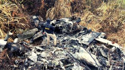 La aeronave quedó destruida por completo. Será sometida a evaluación por autoridades hondureñas. Fotografía: Ministerio Público...