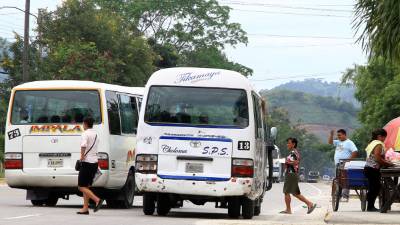 Los pasajeros suben con temor a las unidades de transporte público, por lo que piden mayor seguridad de la Policía Nacional.