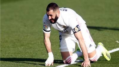 La baja de Benzema podría ser sensible ya que el delantero suma 17 goles esta temporada entre todas las competiciones, y se hallaba en un buen momento de forma.