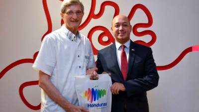 Palma Cerna fungirá paralelamente como embajador de Honduras en Tokio, capital japonesa.