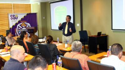 Médicos de maquilas son capacitados por el IHSS