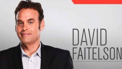 El periodista de ESPN, David Faitelson, está opinando sobre el partido Honduras-Australia.