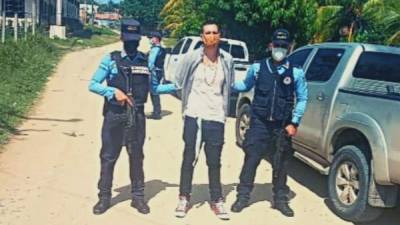 Arresto de Ugalde en Tela, cuando salió del centro penal.