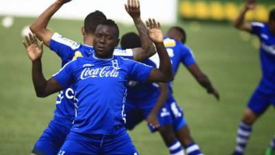 Crisanto ha sido seleccionado en varias ocasiones.