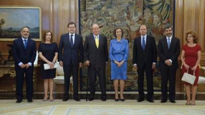 Los reyes compartieron un almuerzo en su último encuentro con los representantes de los altos poderes.