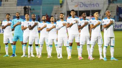 La selección de Honduras goleó 4-0 a Cuba y avanzó a cuartos de final de la Nations League.