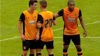 El catracho ingresó al minuto 45 del partido.