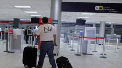 La tarifa por salida de aeropuertos para vuelos internacionales desde Honduras es de 39,72 dólares.