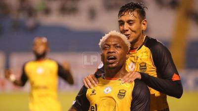 Kevin Álvarez no pudo concretar un nuevo regreso al extranjero y seguirá en la Liga Nacional de Honduras.