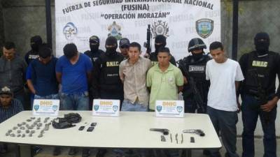 En varios operativos, las autoridades capturaron más de 10 supuestos delincuentes.