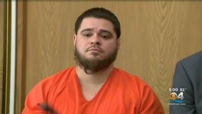 Alejandro Tapia se salvó de la cadena perpetua por un crimen tras llegar a un acuerdo en una corte en Miami, Estados Unidos. Foto captura CBS.