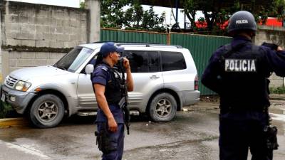 Autoridades realizaron el reconocimiento en la 27 calle, entrada a la colonia Felipe Zelaya de San Pedro Sula.