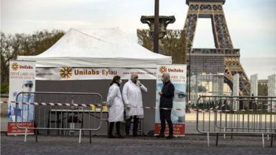 Francia roza el listón de los 15.000 muertos por la pandemia del coronavirus. Foto EFE