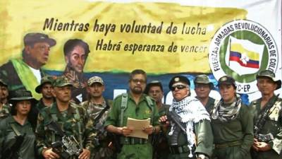 Iván Márquez y Jesús Santrich lideran a los combatientes de las FARC que retomaron las armas en Colombia./AFP.