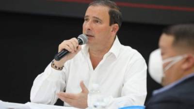 El presidente del Consejo Hondureño de la Empresa Privada (Cohep), Juan Carlos Sikaffy, se reunió con el presidente de Honduras, Juan Orlando Hernández.