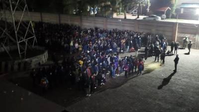 Los migrantes fueron puestos a disposición de las autoridades mexicanas para proceso de deportación.