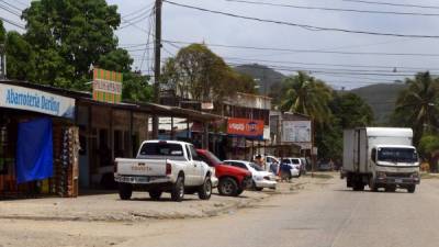Una de las zonas “calientes” en la Rivera Hernández es conocida como “la despensa”. Los conductores de los carros repartidores están muy afectados.
