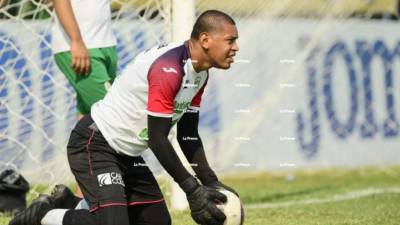 El portero Denovan Torres de 29 años de edad es la figura del Marathón.