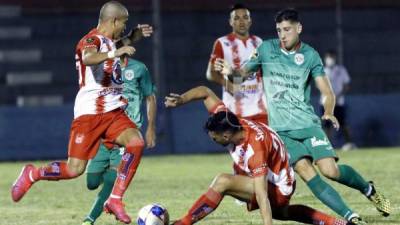 El argentino Ryduan Palermo es titular contra el Vida. Foto Neptalí Romero