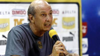 Miguel Falero durante la conferencia de prensa tras el partido. Foto Delmer Martínez