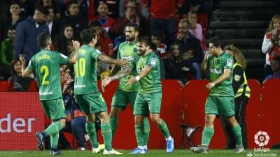 El delantero Portu fue la figura al anotar el gol de la victoria de la Real Sociedad en campo del Granada. Foto La Liga.