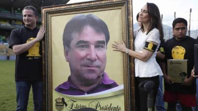 Mario Verdial fue nombrado como Presidente Eterno del Real España.