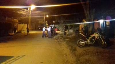 El tiroteo se produjo en la 23 calle, 8 avenida de la colonia Las Palmas de San Pedro Sula.