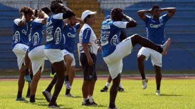 Jorge Luis Pinto ya tiene definido el equipo que usará ante El Salvador.