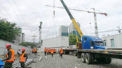'Todos los hospitales tienen garantía de un año contra defectos de fábrica o desperfectos', dijo Gustavo Boquín, miembro de la junta interventora de Invest-H.